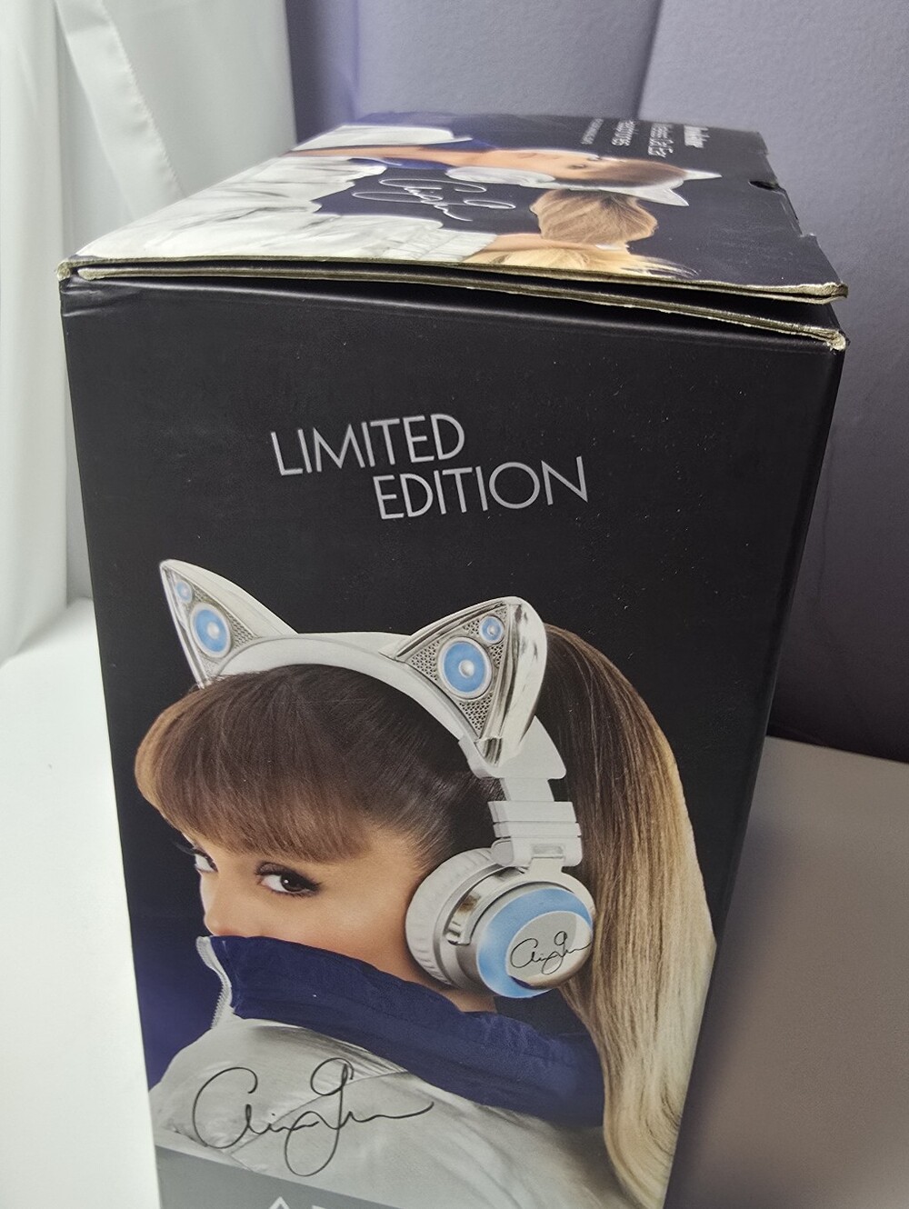 Limited Edition Ariana Grande Brookstone Cat Ear Headphones – Complete Set - Picture 8 of 10